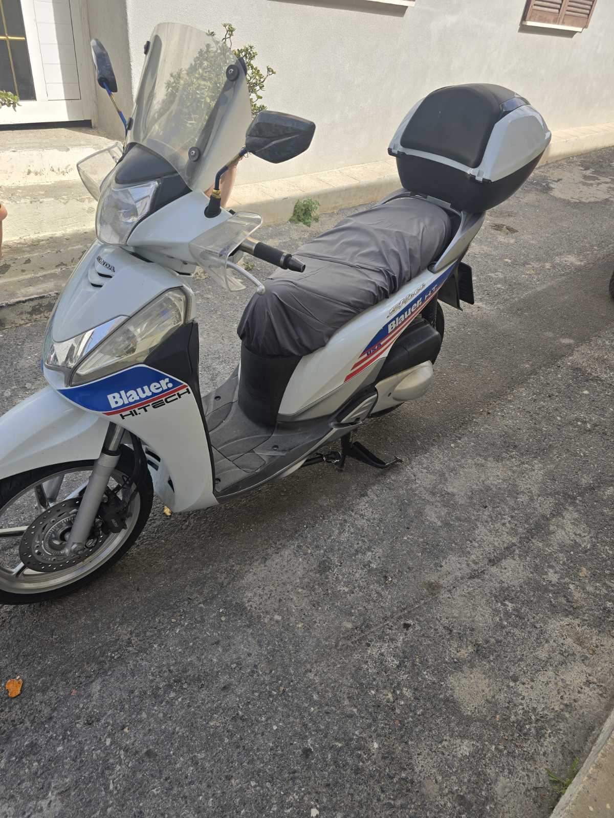 Honda SH300A Blauer Edition 2014 - 3